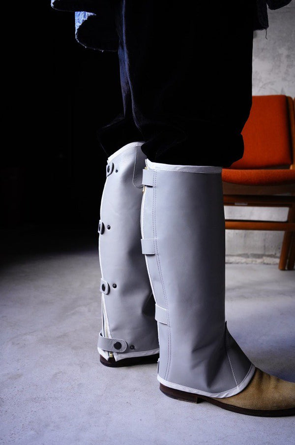 TAPE -LEATHER CHAPS-