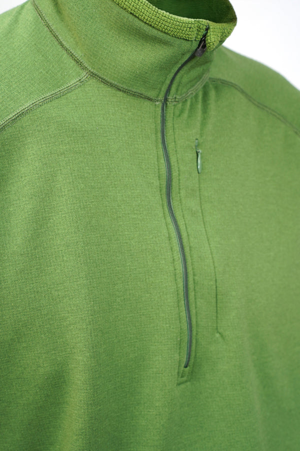 2009`s "Patagonia" -"Capilene" 4 Zip Neck Fleece Pullover-