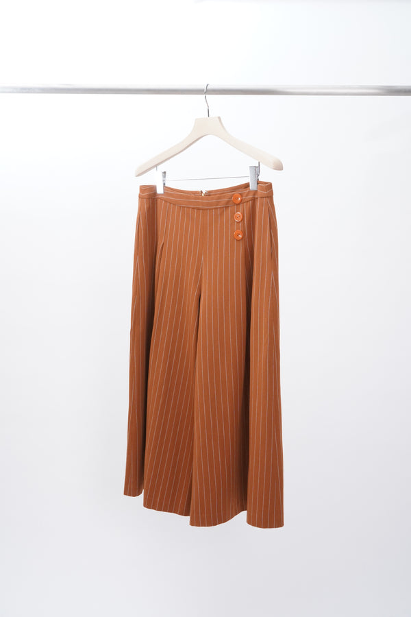 "UNKNOWN" -Stripe Baggy Pants-