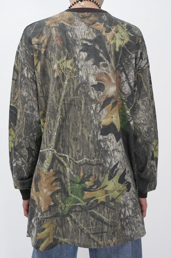 "UNKNOWN" -Realtree Camo Mesh L/S Tee