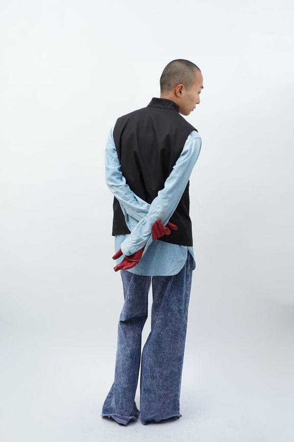 – Two pocket Asymmetrical vest –