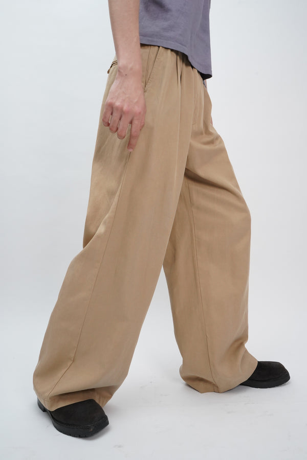 "UNKNOWN" -Two Tuck Baggy Pants-
