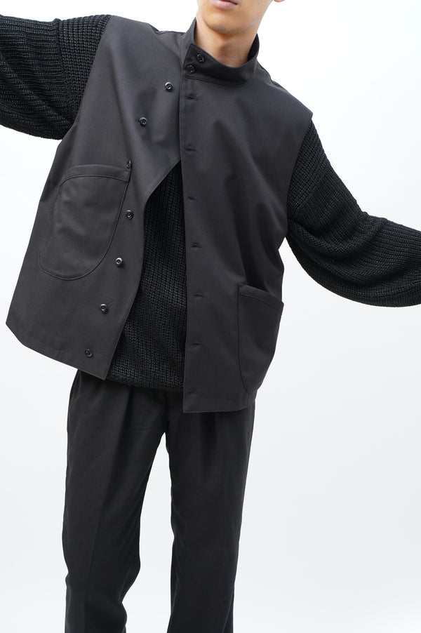 – Two pocket Asymmetrical vest –