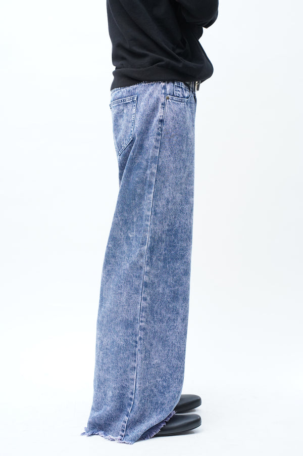 "UNKNOWN" -Cut Off Baggy Chemical Denim Pants-