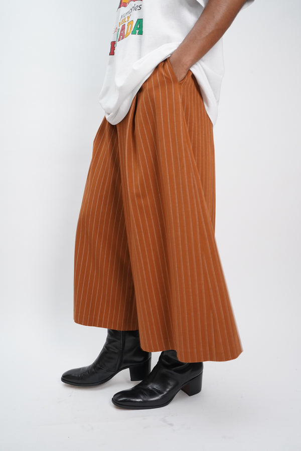 "UNKNOWN" -Stripe Baggy Pants-