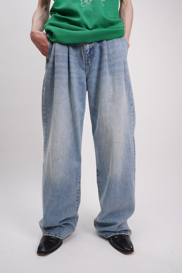 "UNKNOWN" -2 Tuck Denim Pants-
