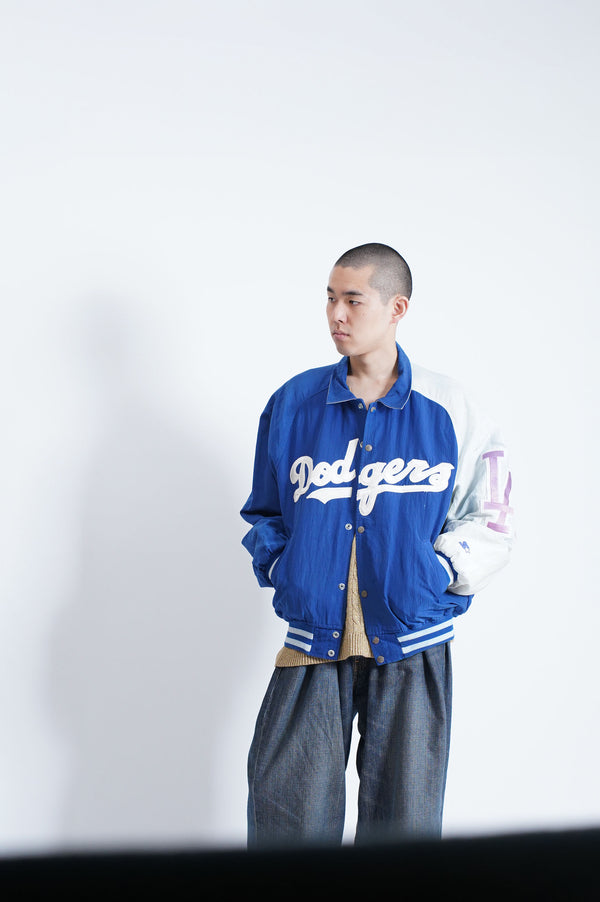 90's "STARTER" -"LOS ANGELS DODGERS" Padded Studium Jacket (W/COLLAR)-