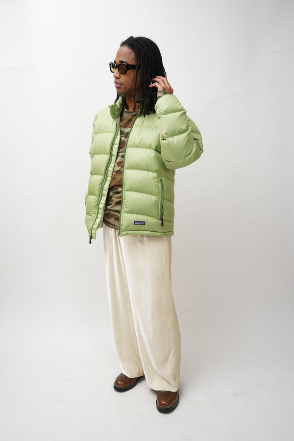 "patagonia" -White Goose Minimum Down-