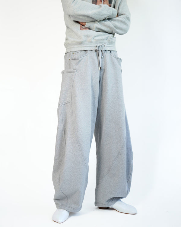 KHOKI -3D cutting sweat pants-