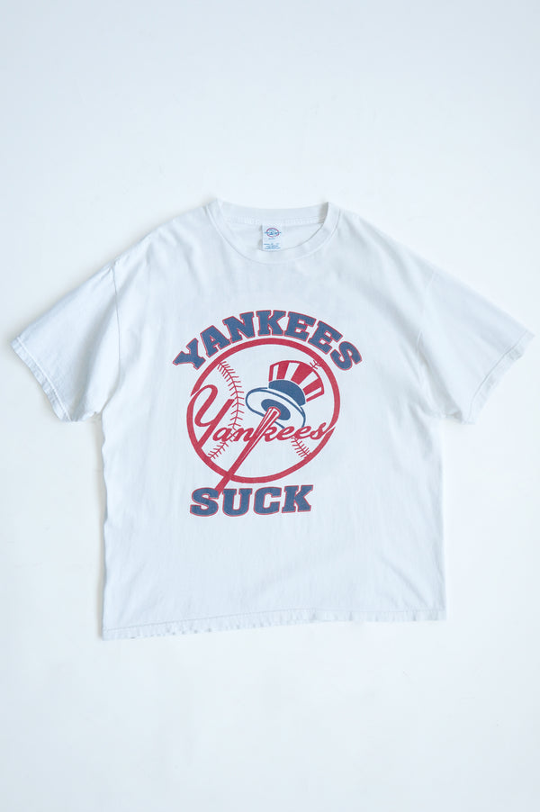 00`s "DELTA" -"YANKEES SUCK" S/S Tee-