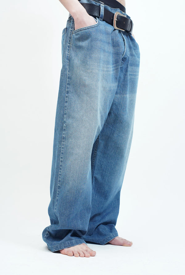2000's "Levi's SILVER TAB" -"TRUE STRAIGHT" Denim Pants-
