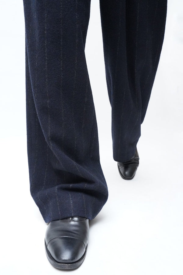 -2 TUCK BAGGY TROUSERS-