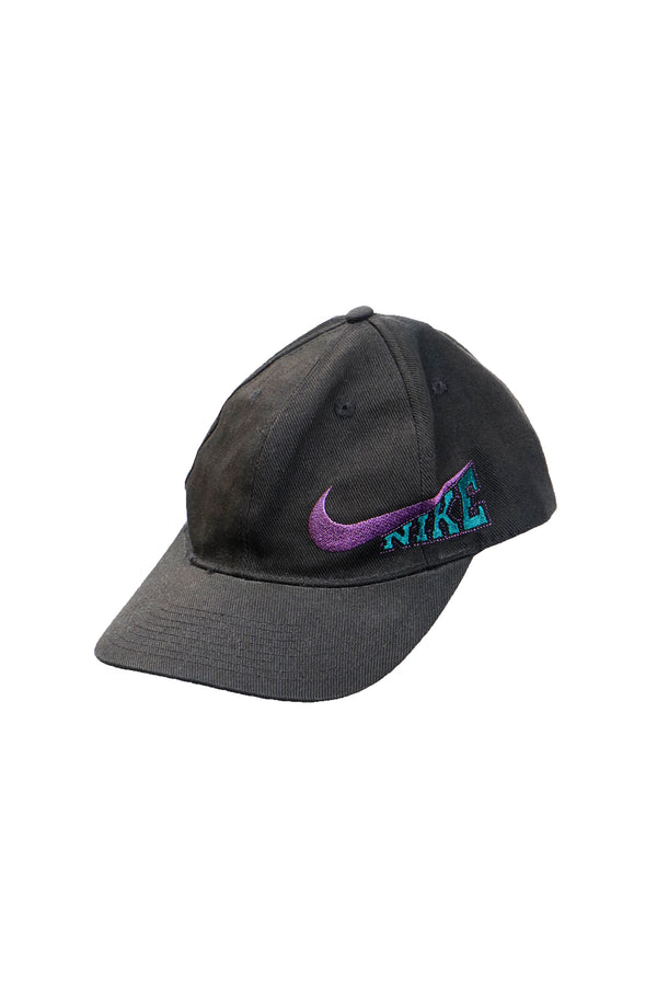 90's "NIKE" -Logo Embroidery 6 Panel Cap-