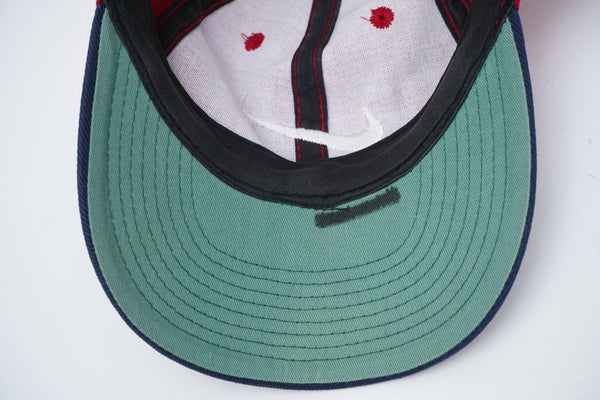 90's "NIKE" -Logo Embroidery 6 Panel Cap-
