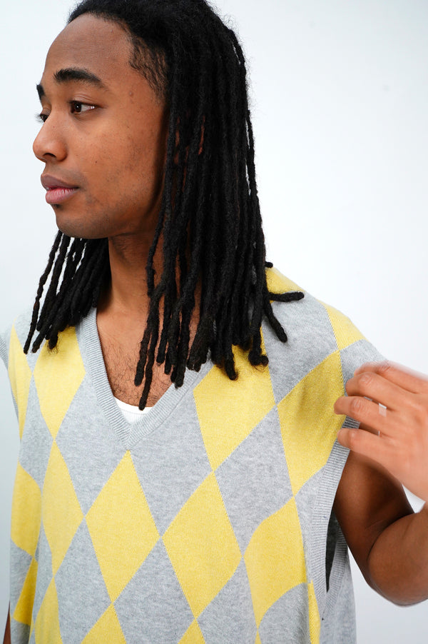 "OLD NAVY" -Argyle Pattern Cotton Knit Vest-