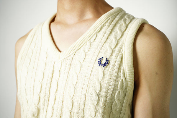 80's "FRED PERRY" -V Neck Knit Vest-