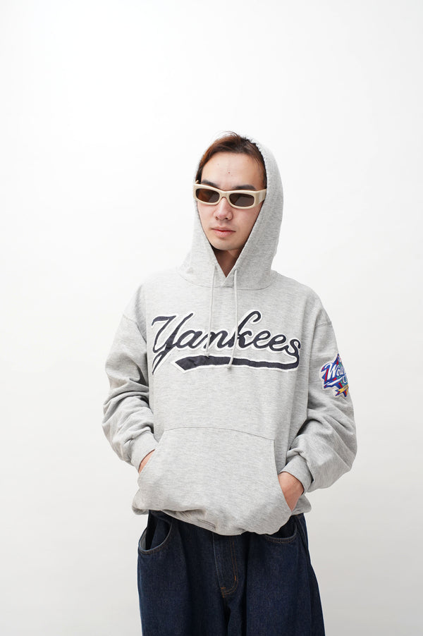 90's "MAJESTIC" -"NEW YORK YANKEES" Logo Sweat Hoodie-