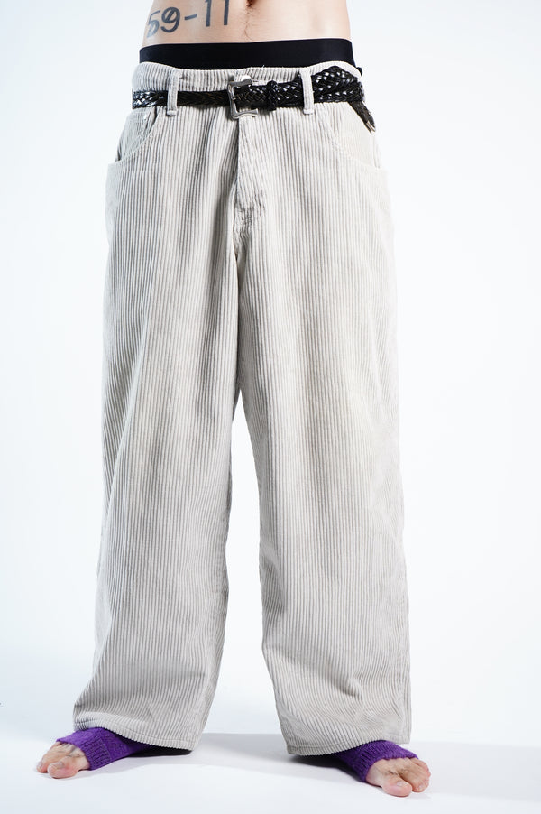 90’s "Levi’s Silver Tab" -"BAGGY" Corduroy Trousers-
