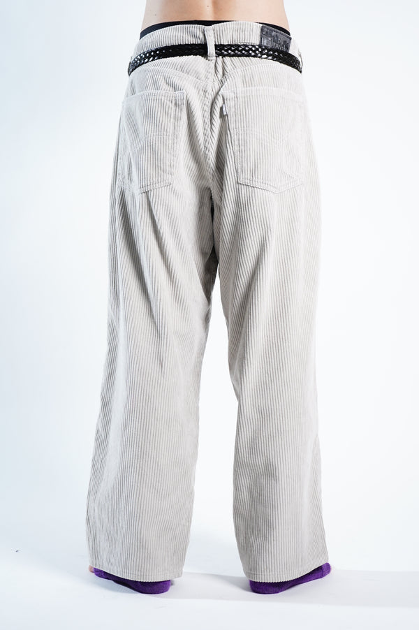 90’s "Levi’s Silver Tab" -"BAGGY" Corduroy Trousers-