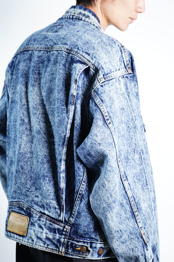 80's "Levi's" -75068-0227 Chemical Washed Denim Jacket-