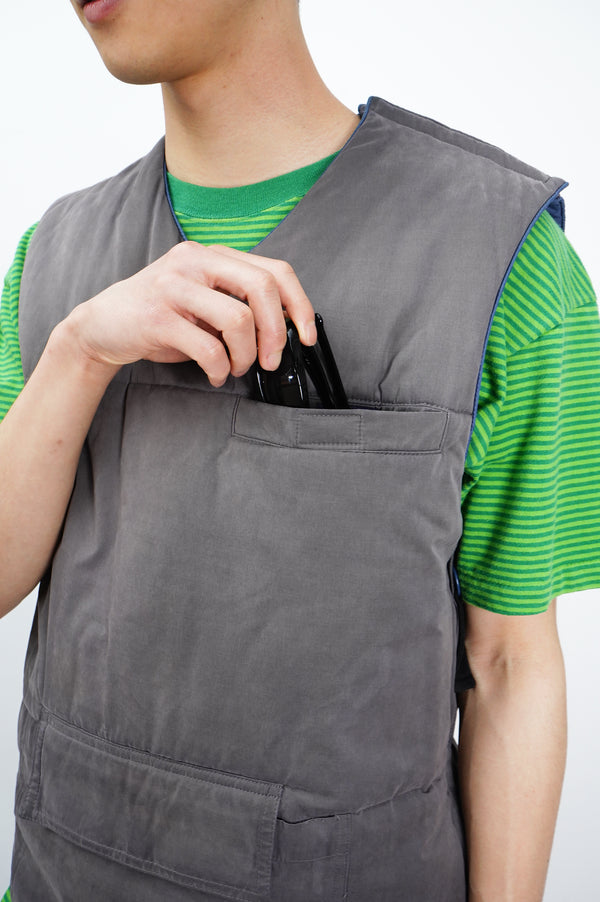 90's "ARMANI JEANS" -U Neck Padding Nylon Vest-