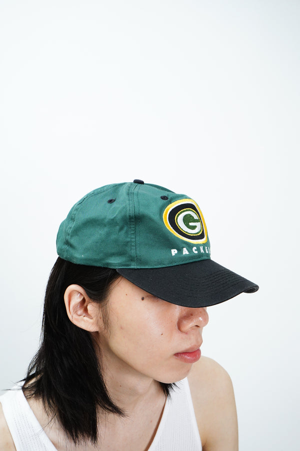 90's "GAME DAY" -"GREEN BAY PACKERS" Logo Embroidery 6 Panel Cap-