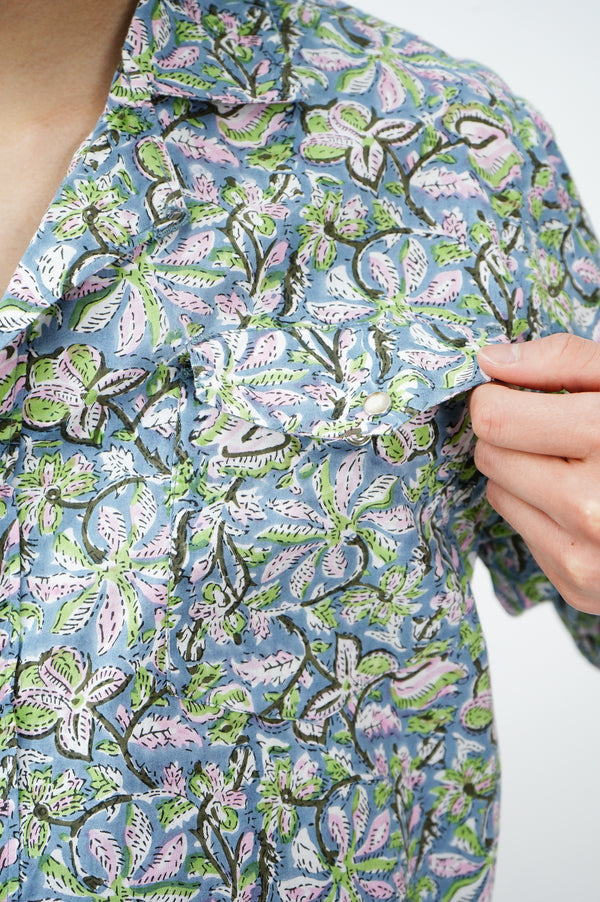 PUTHLI.C -Floral Print Cowboy Shirt-