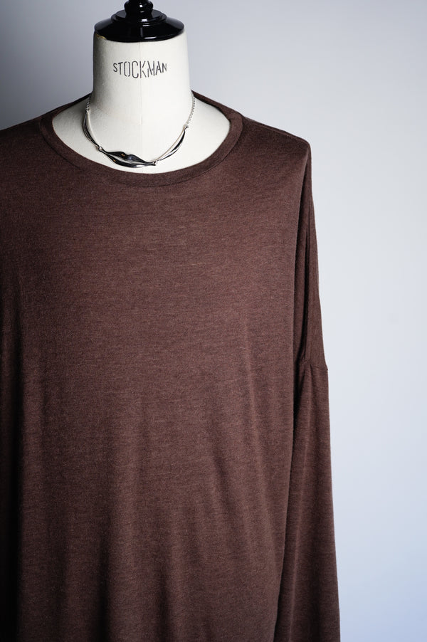LONG-SLEEVED TEE