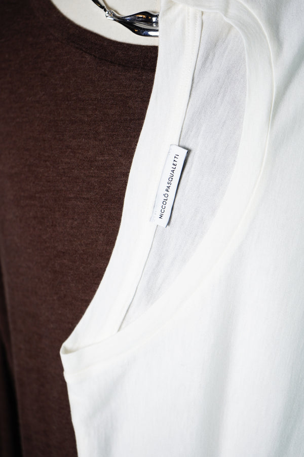 LONG-SLEEVED TEE
