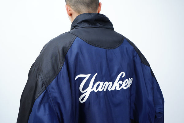 90's "GENUINE MERCHANDISE" -"NEW YORK YANKEES" Stadium Jumper-
