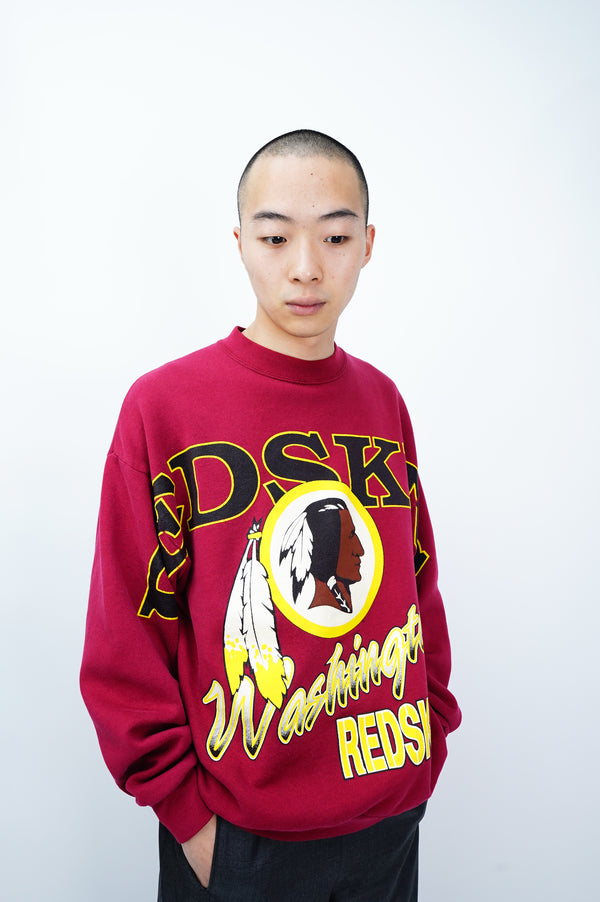 90's "FRUIT OF THE LOOM" -"RED SKINS" Crew Neck Print Sweat-