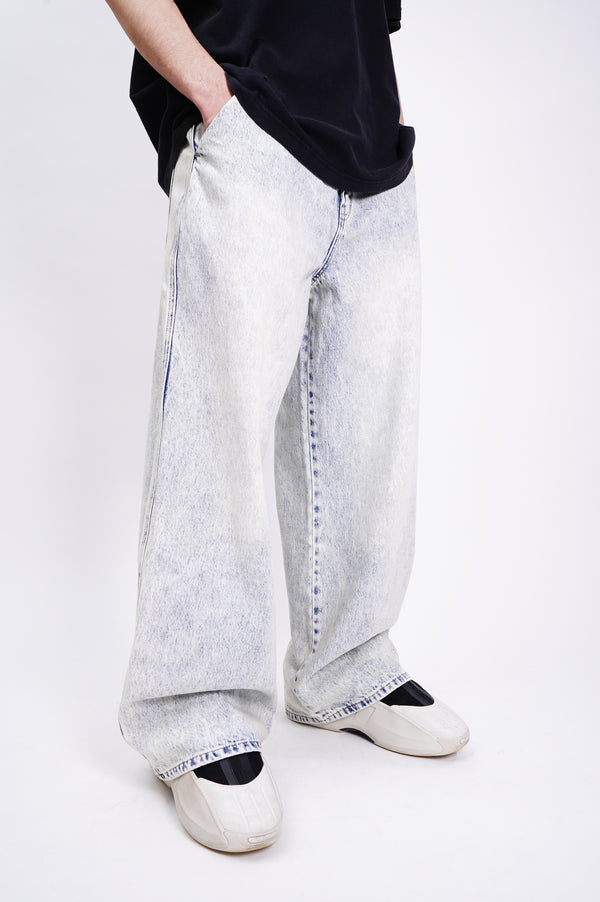 "UNKNOWN" -Baggy Denim Pants-