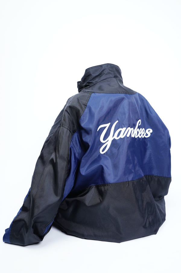 90's "GENUINE MERCHANDISE" -"NEW YORK YANKEES" Stadium Jumper-