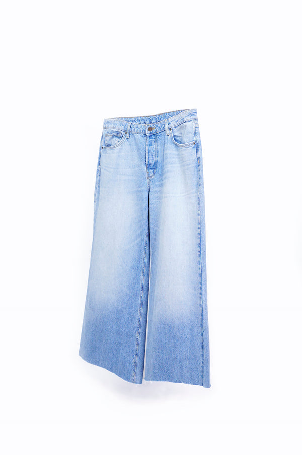 "UNKNOWN" -Cut Off Baggy Denim-