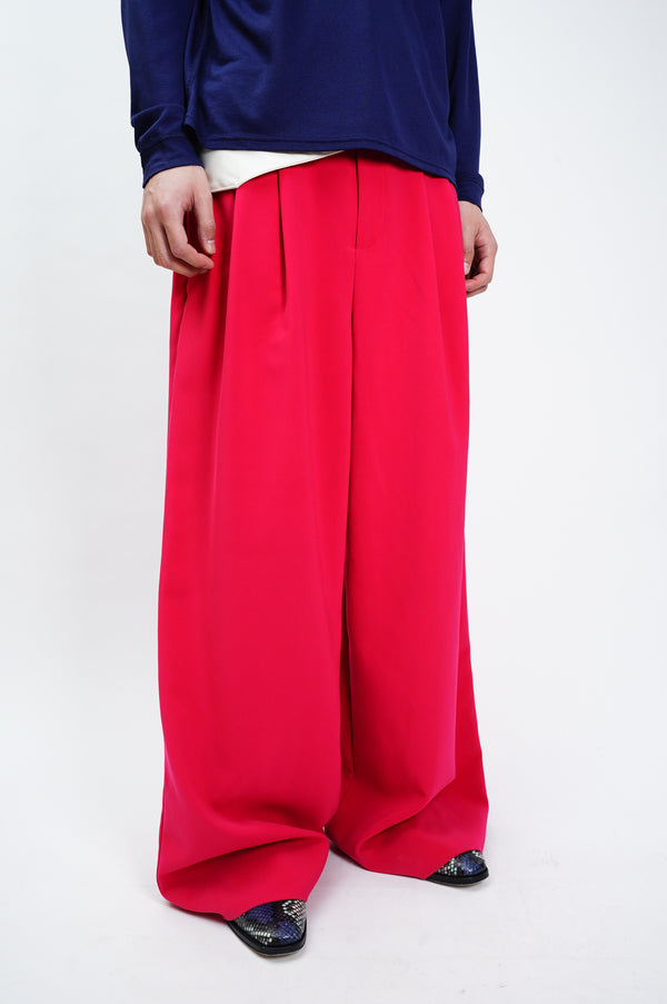 "UNKNOWN" -Two Tuck Wide Slacks-