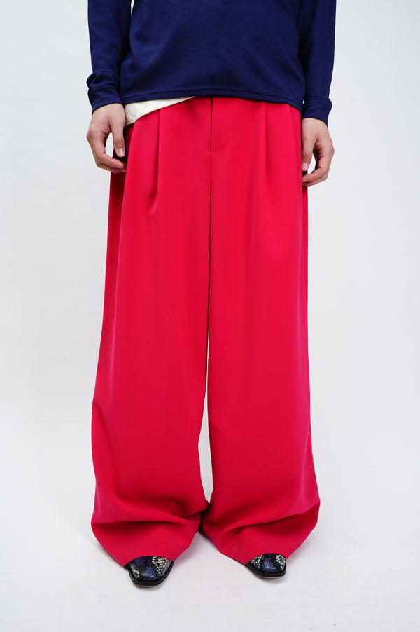 "UNKNOWN" -Two Tuck Wide Slacks-