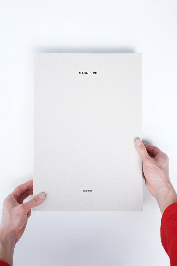 MAGNIBERG - Queen Scarf -