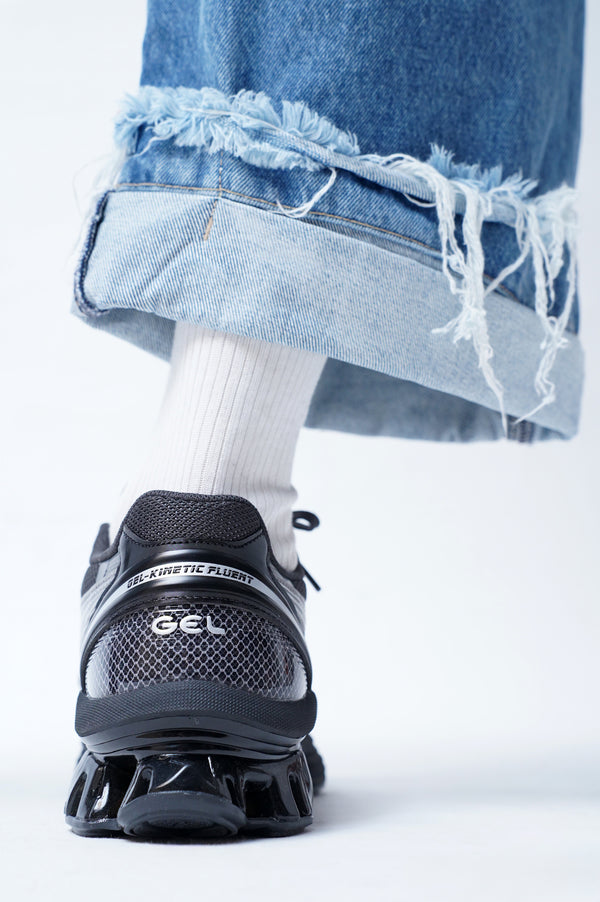 -GEL-KINETIC FLUENT- (GRAPHITE GREY/PURE SILVER)