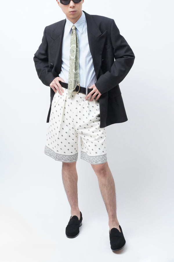 -Tucked Shorts-
