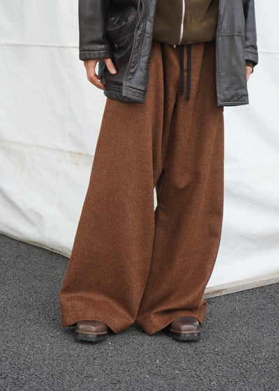 JUNO -WIDE-LEGGED ELASTICATED TROUSERS-[CHESTNUT]