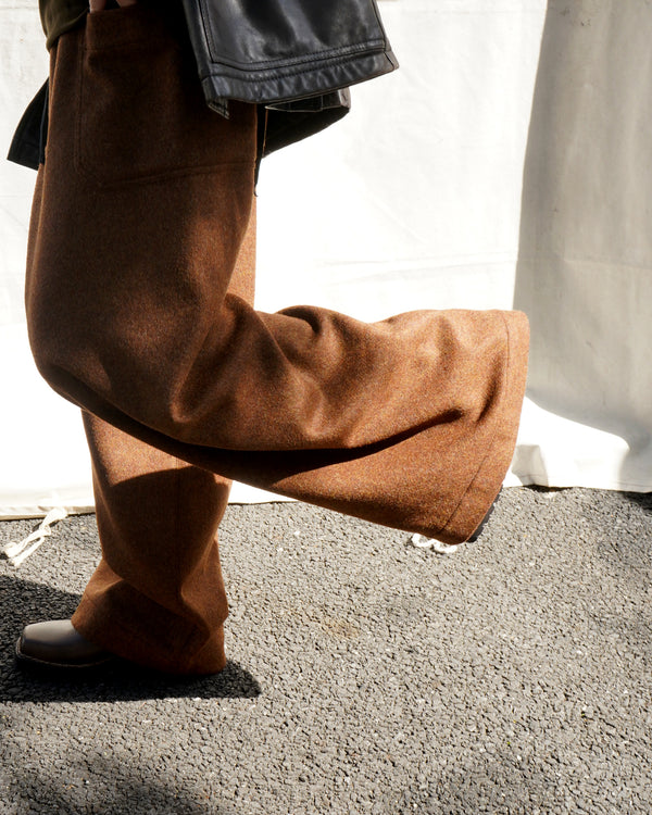JUNO -WIDE-LEGGED ELASTICATED TROUSERS-[CHESTNUT]