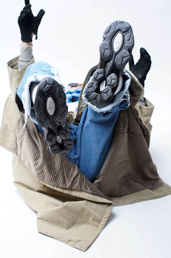 -GEL-KINETIC FLUENT- (GRAPHITE GREY/PURE SILVER)