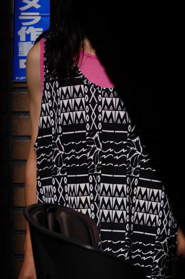 [MANHOLE EDITION] -Wide Fit Tank Top-