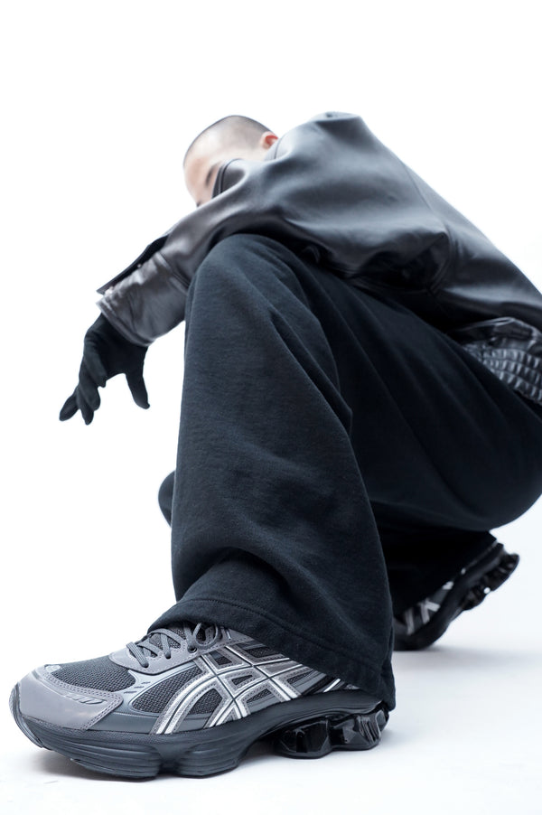 -GEL-KINETIC FLUENT- (GRAPHITE GREY/PURE SILVER)