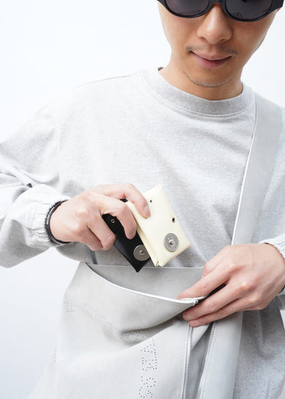 -ENVELOPE WALLET + scattered studs-