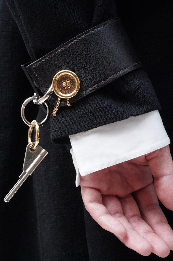 AXEP -Keyring Cuff-