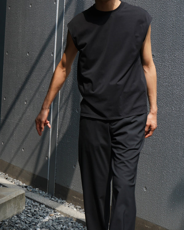 "AGENT" -Sleeveless Top-