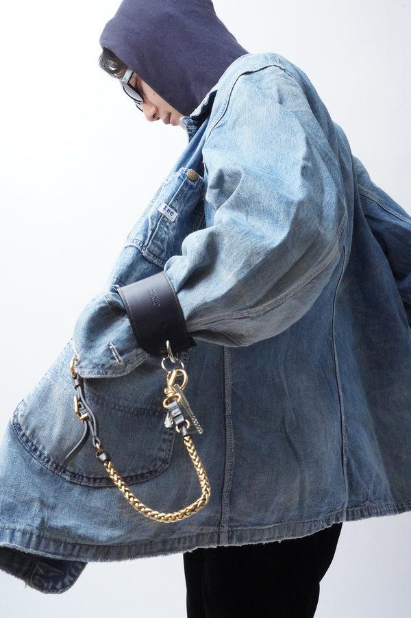 AXEP -Keyring Cuff-