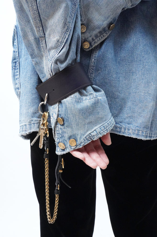 AXEP -Keyring Cuff-