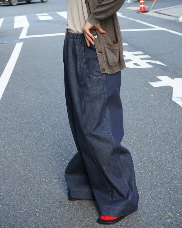 -WIDE LEG TROUSER-